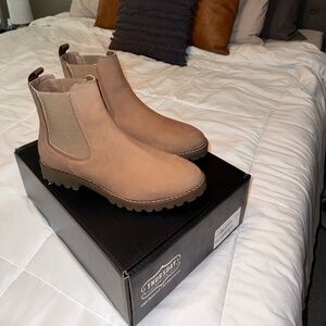 Thursday Boot Co. boots - The Legend - Color: Pebble - Size 10